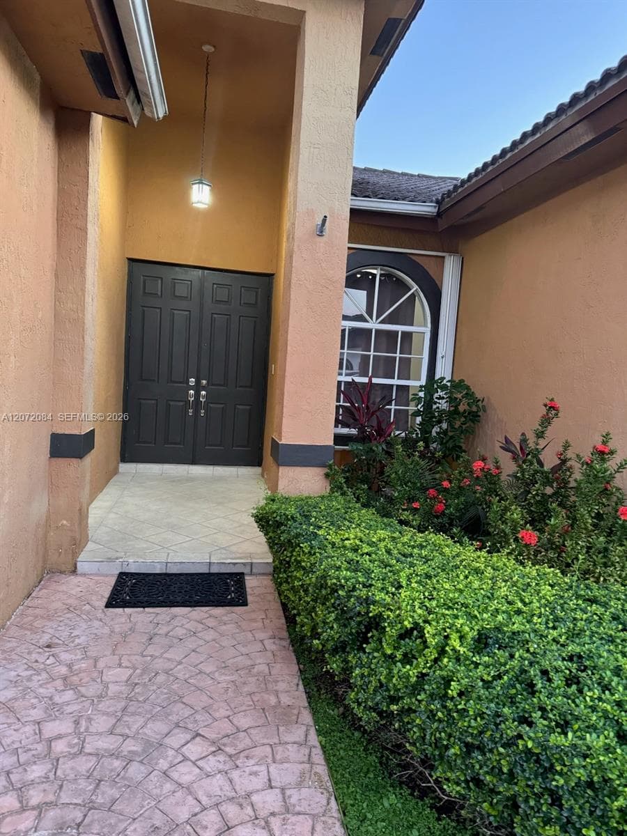 15234 SW 140th St # na, Miami, FL 33196 photo 2