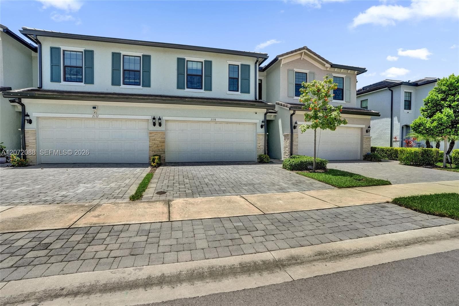 2138 S Appleton Cir S, Oakland Park FL 33309 photo 2
