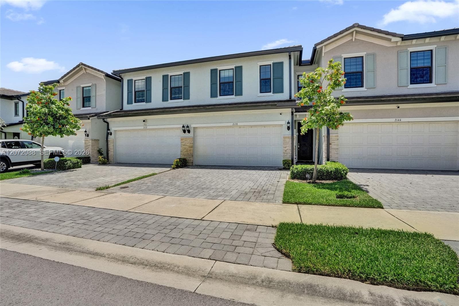 2138 S Appleton Cir S, Oakland Park FL 33309 photo 3