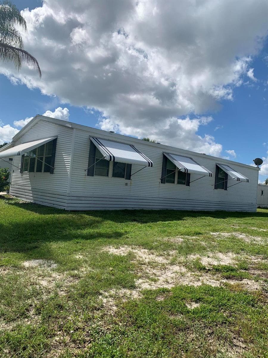 9 Maya Way, Port St. Lucie FL 34952 photo 2
