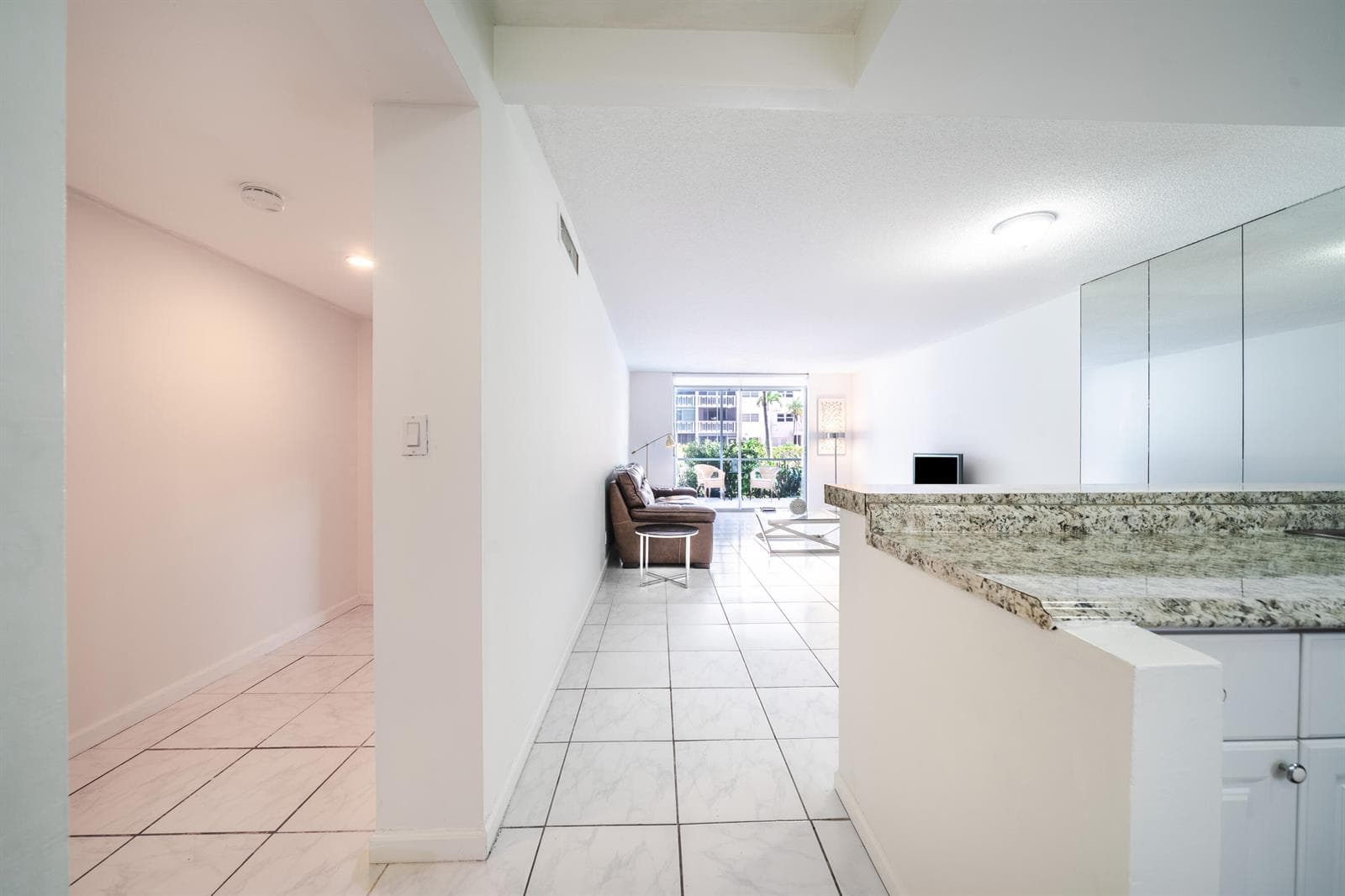 501 NE 14TH Avenue # 103, Hallandale Beach FL 33009 photo 3