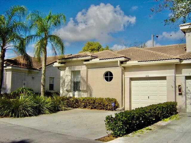 3133 ENCLAVE Way, Lauderhill FL 33319 photo 3