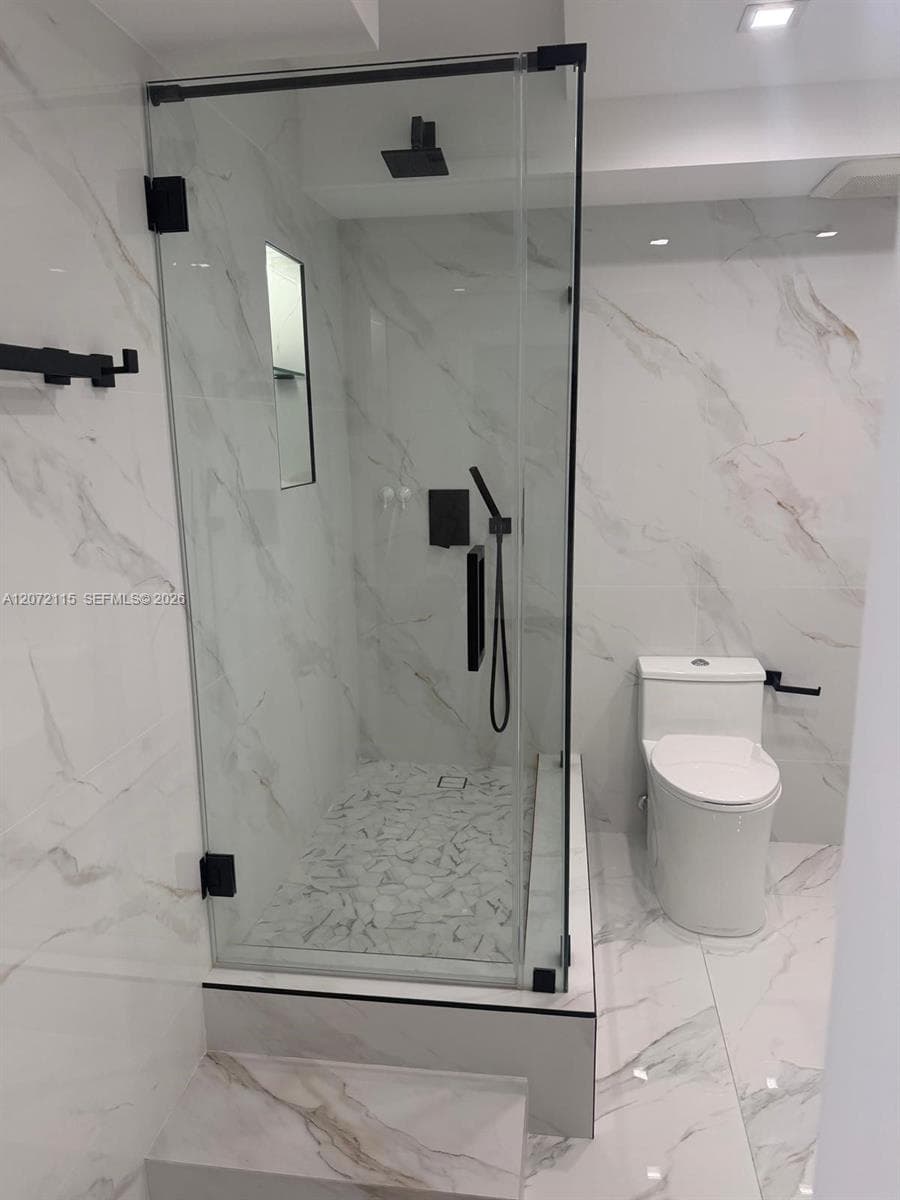 251 174th St # 1414, Sunny Isles Beach FL 33160 photo 4