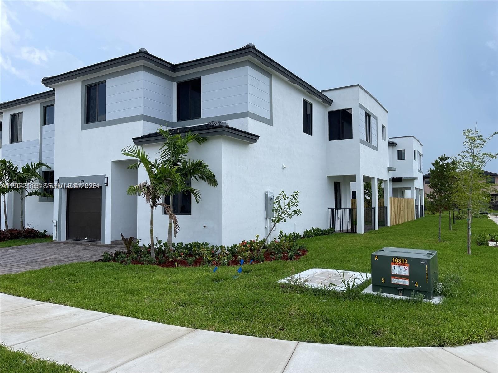 13624 SW 158th Ave, # 1364, Miami FL 33196 photo 2