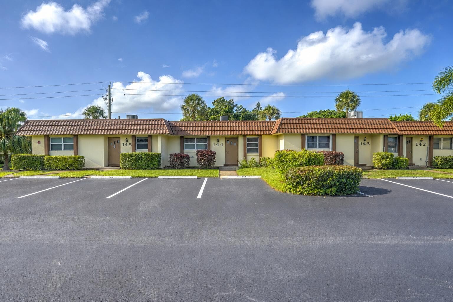 5780 FERNLEY Drive W # 144, West Palm Beach FL 33415 photo 3
