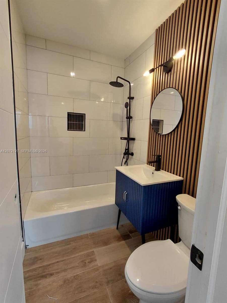 1430 NW 45th St # 1, Miami FL 33142 photo 5