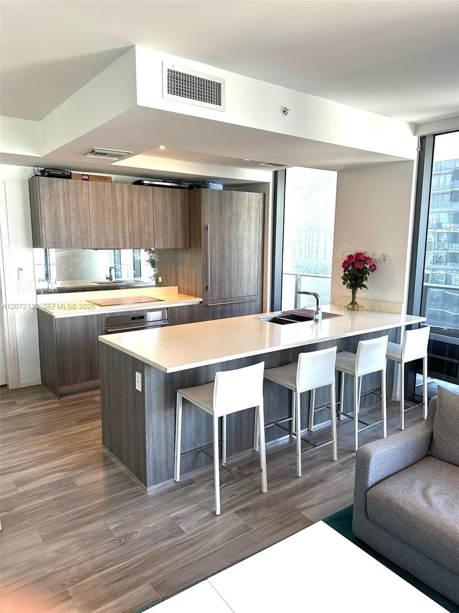 801 S Miami Ave # 4305, Miami FL 33130 photo 2