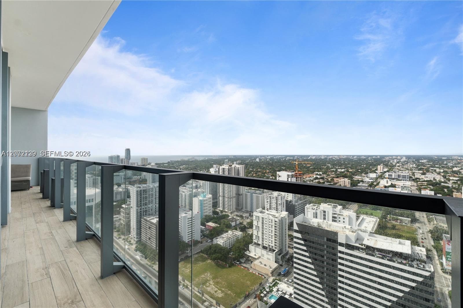 88 SW 7th St # 3412, Miami FL 33130 photo 4