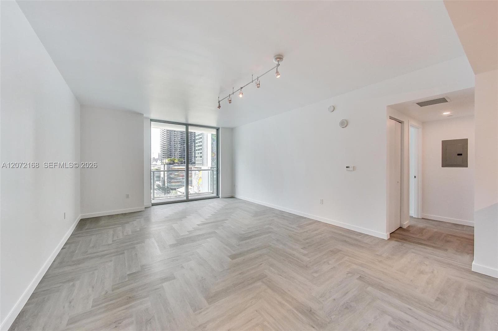 1100 S Miami Ave # 1008, Miami FL 33130 photo 4