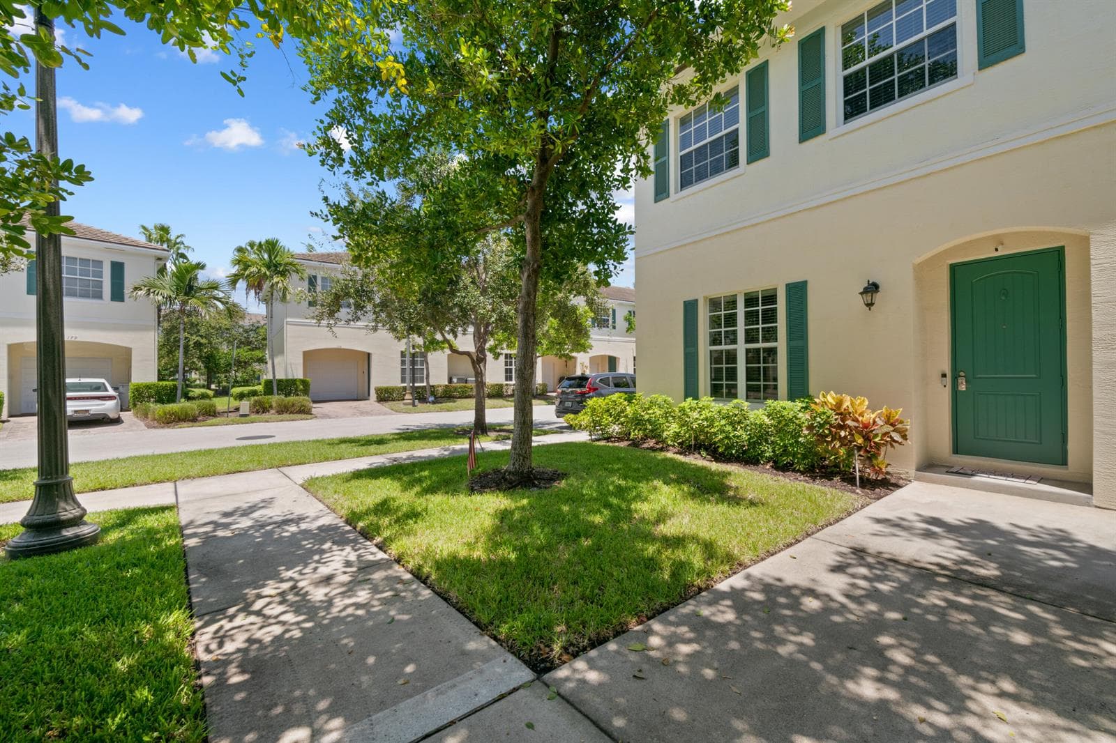 701 SW 1ST Terrace, Pompano Beach FL 33060 photo 2