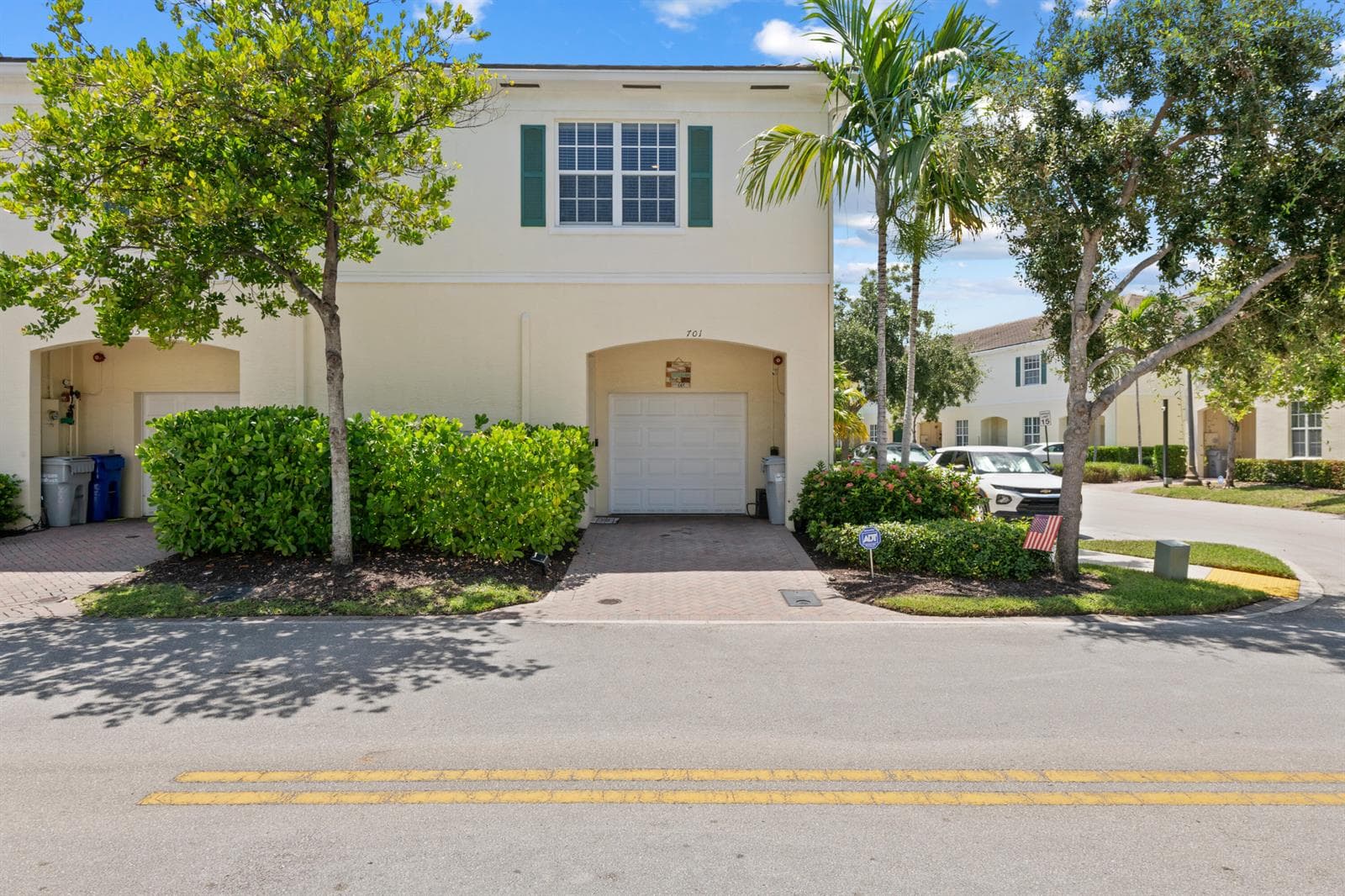 701 SW 1ST Terrace, Pompano Beach FL 33060 photo 3