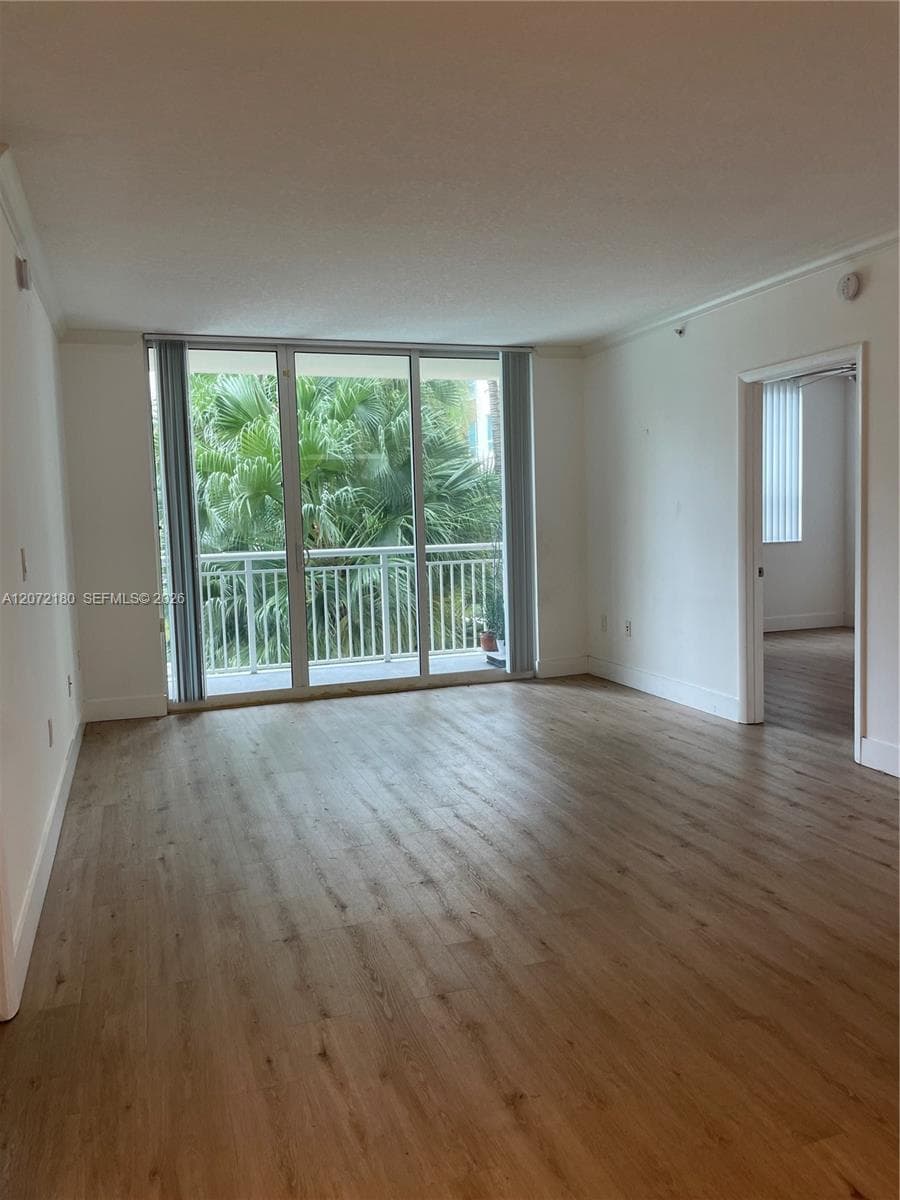 2000 N Bayshore Dr # 205, Miami, FL 33137 photo 3