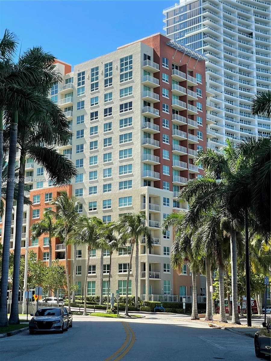 2000 N Bayshore Dr # 205, Miami, FL 33137