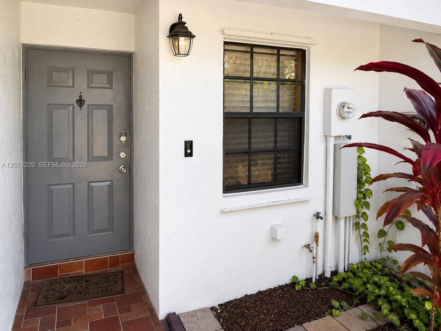 510 NW 103rd Ter, Pembroke Pines FL 33026 photo 4