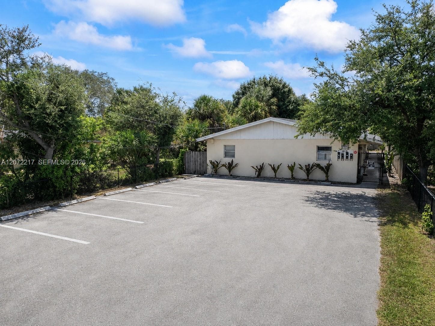 513 NW 22nd Ave, Fort Lauderdale FL 33311