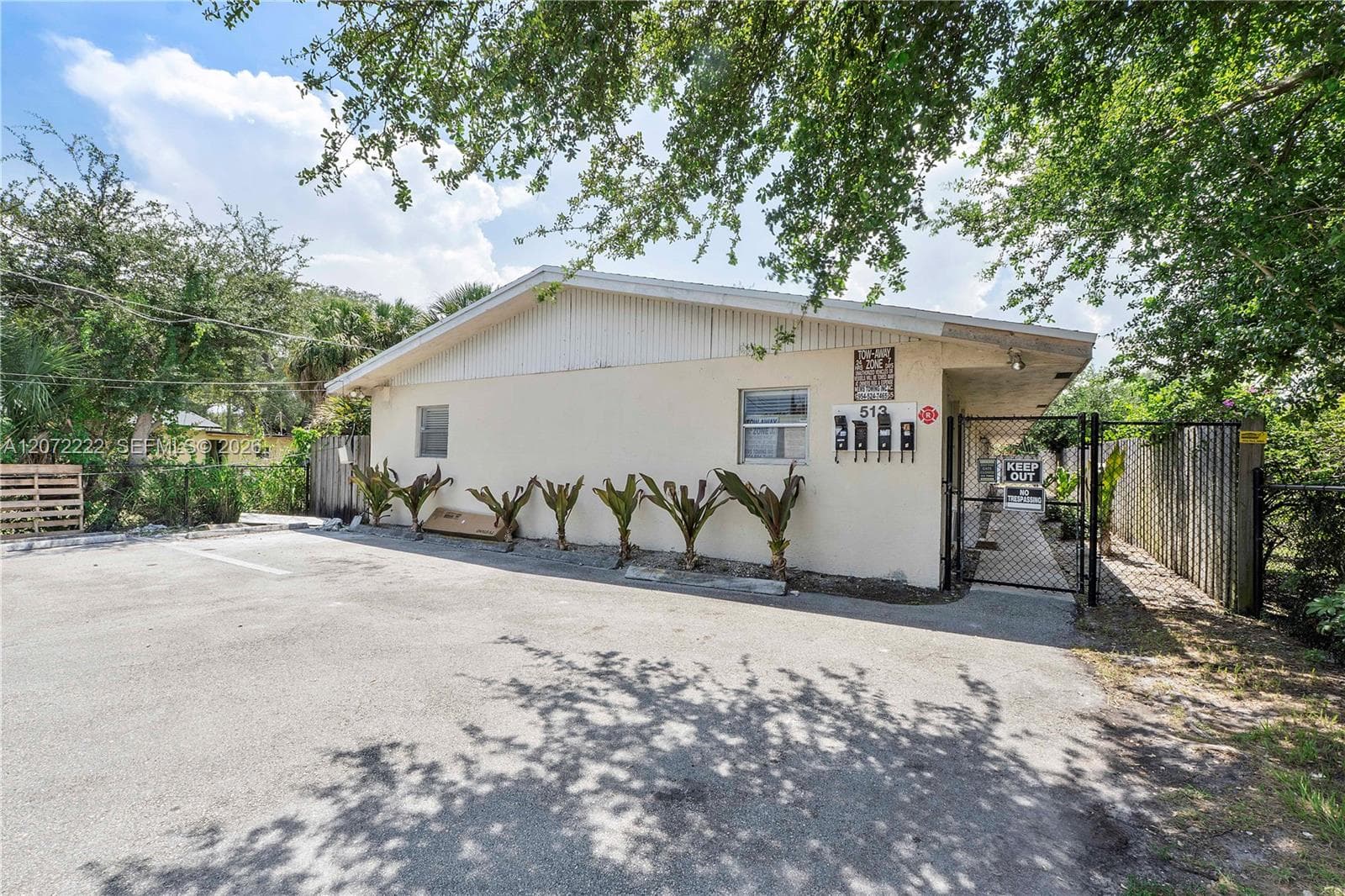 513 NW 22nd Ave # 2, Fort Lauderdale FL 33311 photo 2
