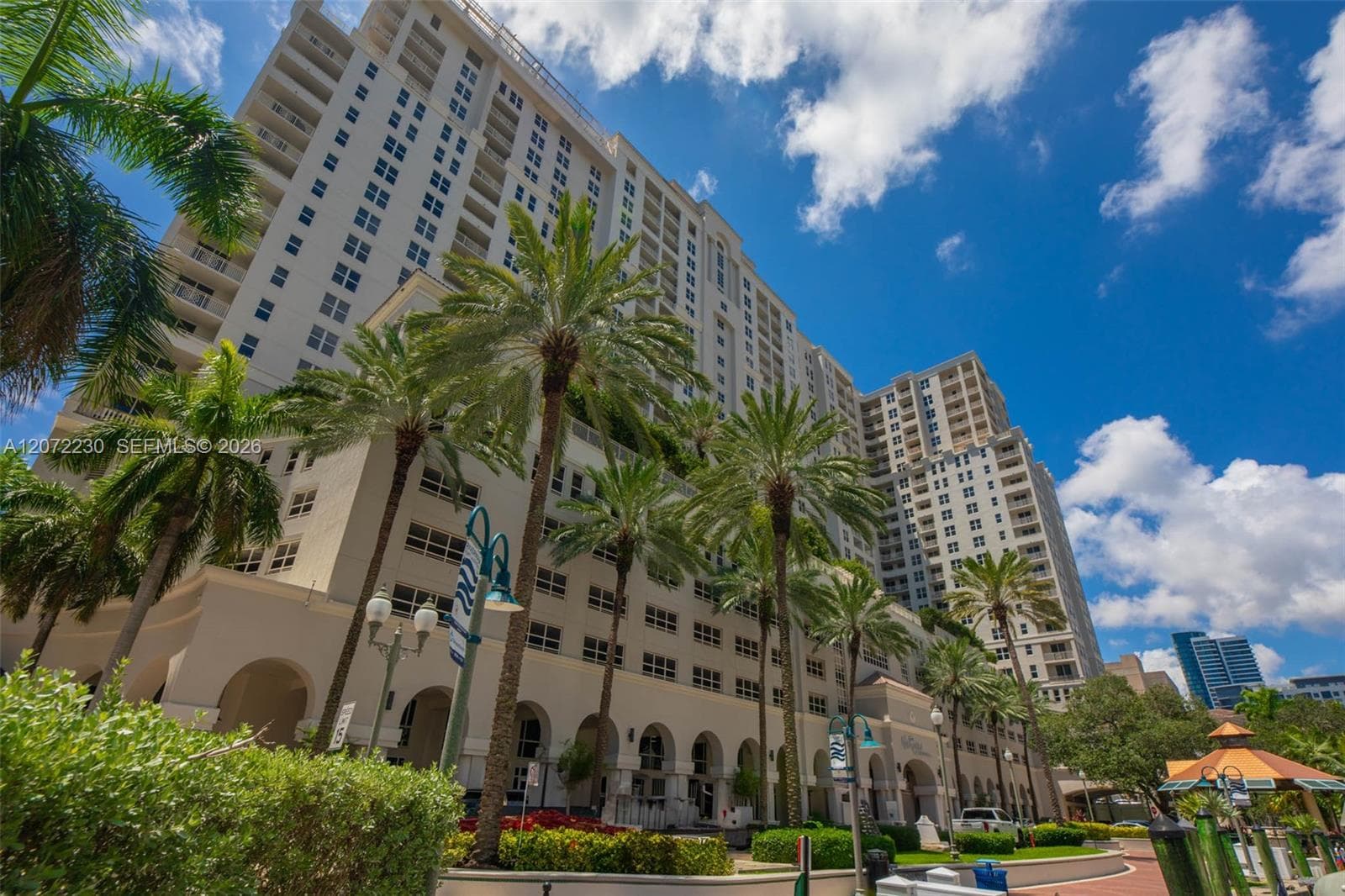 511 SE 5th Ave # 2111, Fort Lauderdale FL 33301 photo 2