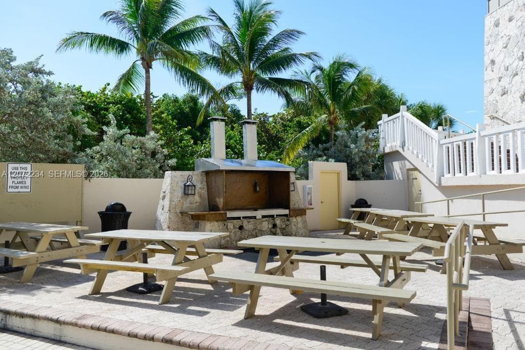1121 Crandon Blvd # D206, Key Biscayne FL 33149 photo 3