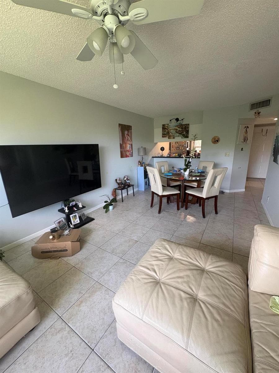 10107 TWIN LAKES Drive # 24-O, Coral Springs FL 33071 photo 4