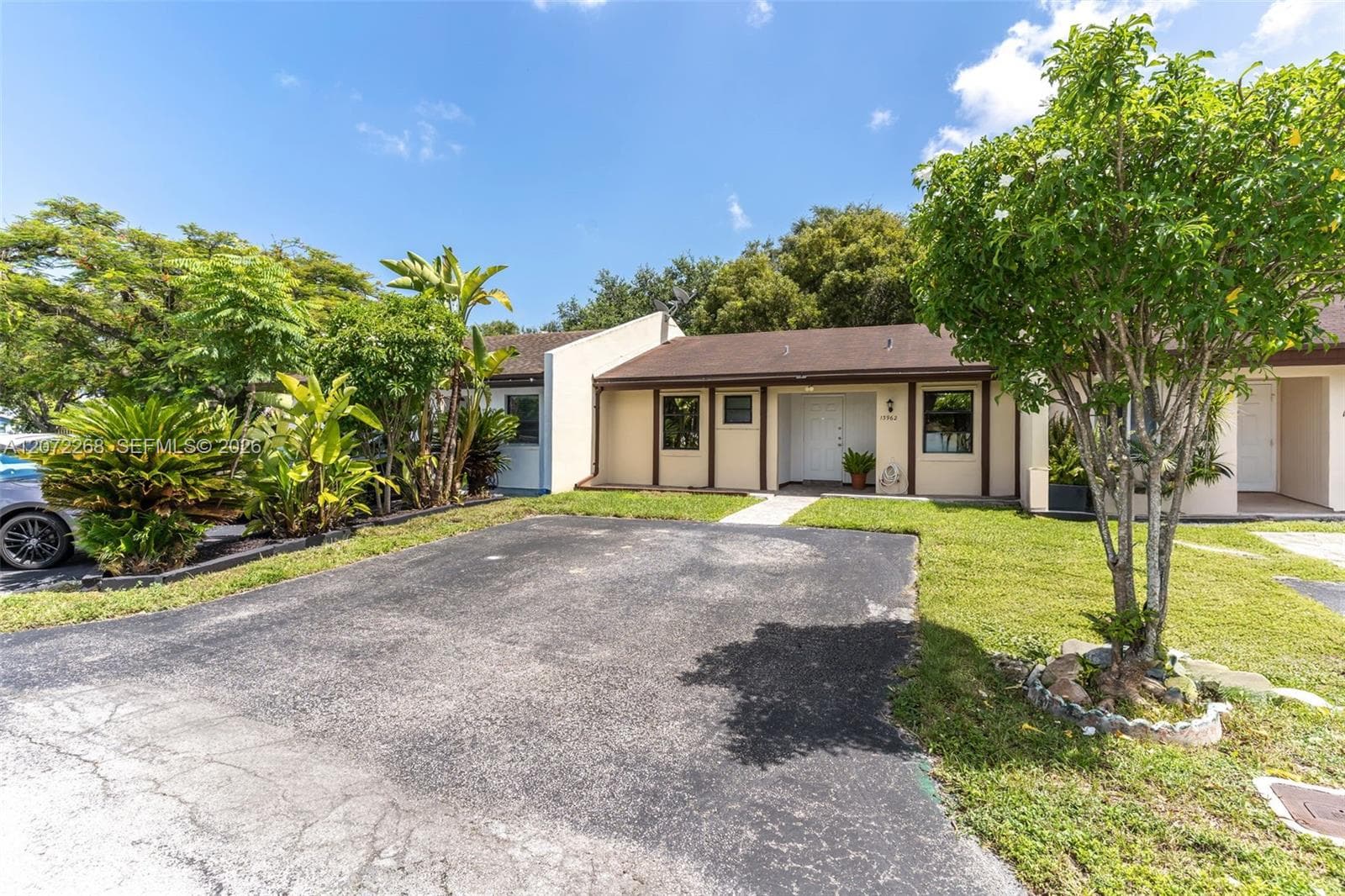 13962 SW 52 LN, Miami FL 33175 photo 3