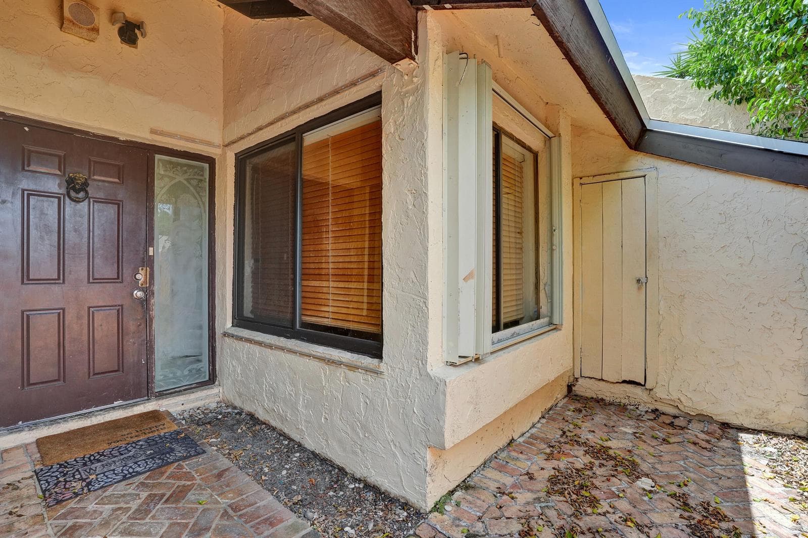 3810 NW 77TH Avenue, Davie FL 33024 photo 4