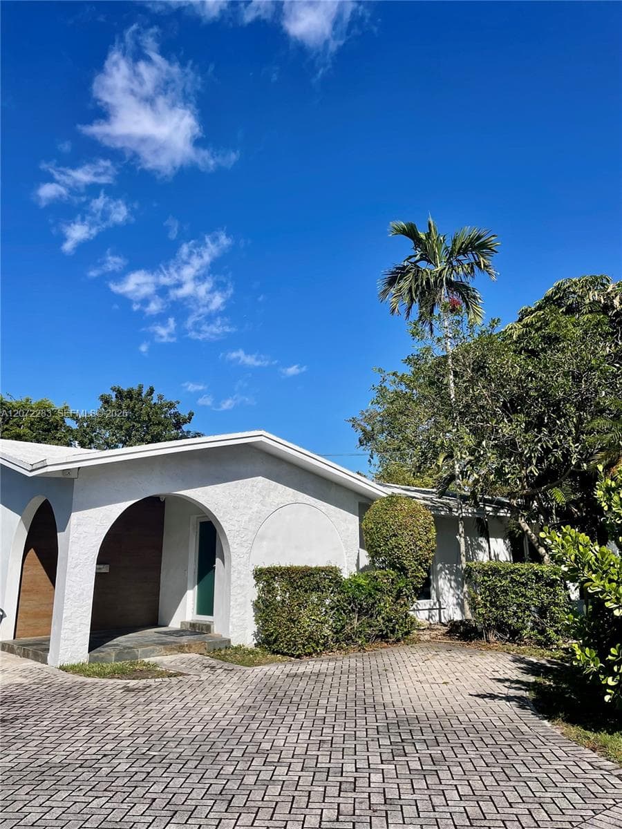 10642 SW 77th Ave # 10642, Pinecrest FL 33156 photo 2