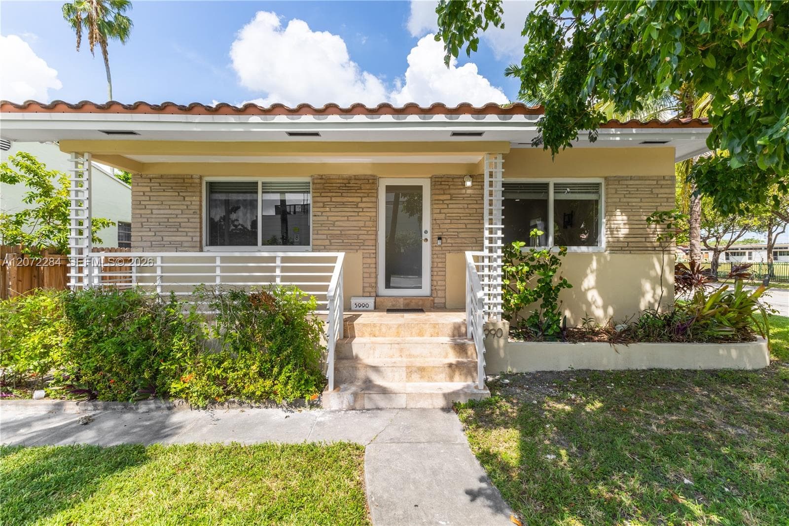 5990 NE 5th Ave, Miami FL 33137 photo 2
