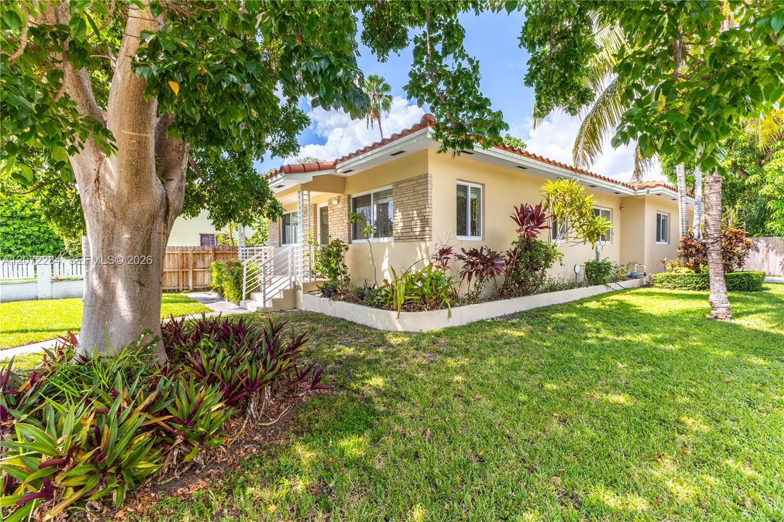5990 NE 5th Ave, Miami FL 33137 photo 3