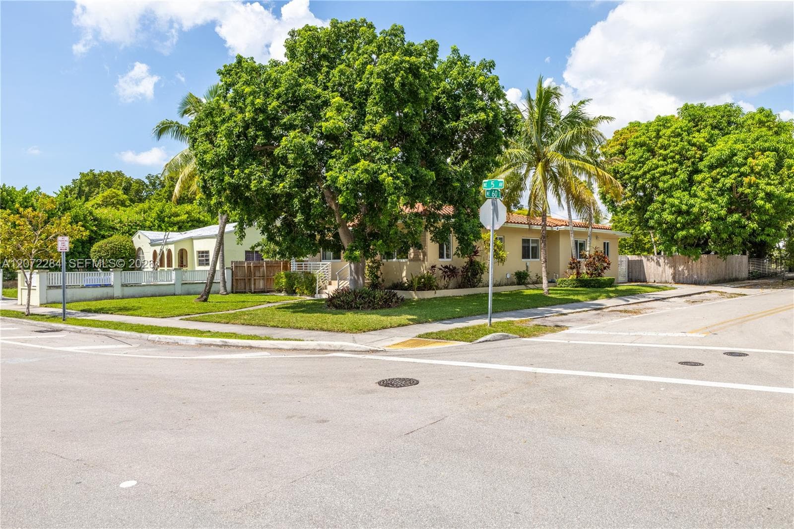 5990 NE 5th Ave, Miami FL 33137 photo 5