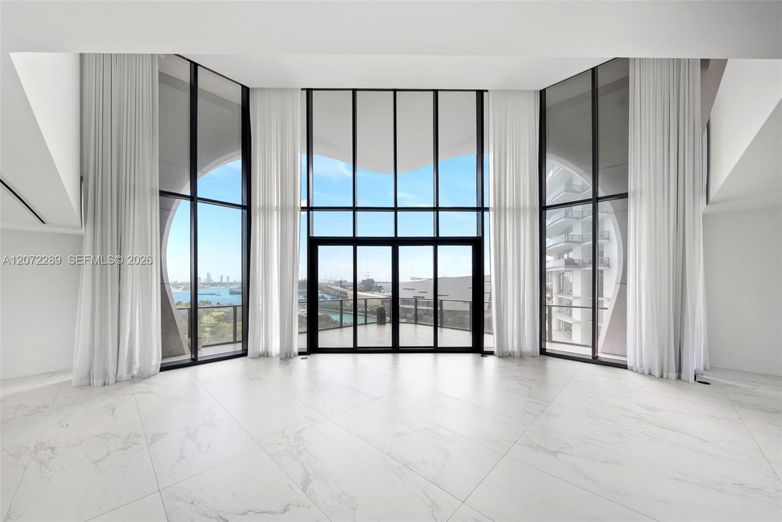 1000 Biscayne Blvd # 1201, Miami FL 33132 photo 2