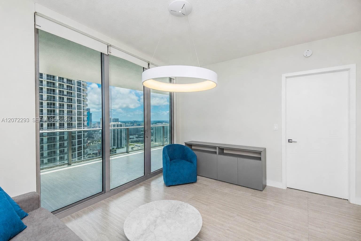 488 NE 18th St # 4406, Miami, FL 33132 photo 2