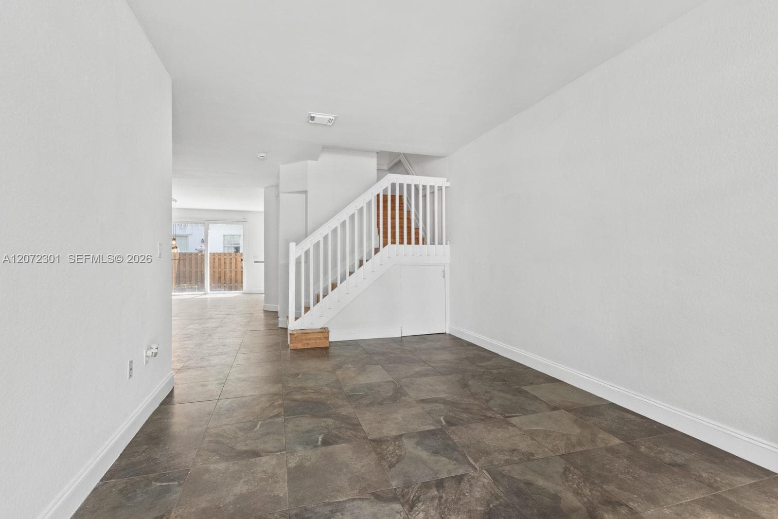 7809 NW 114th Path, Doral FL 33178 photo 5