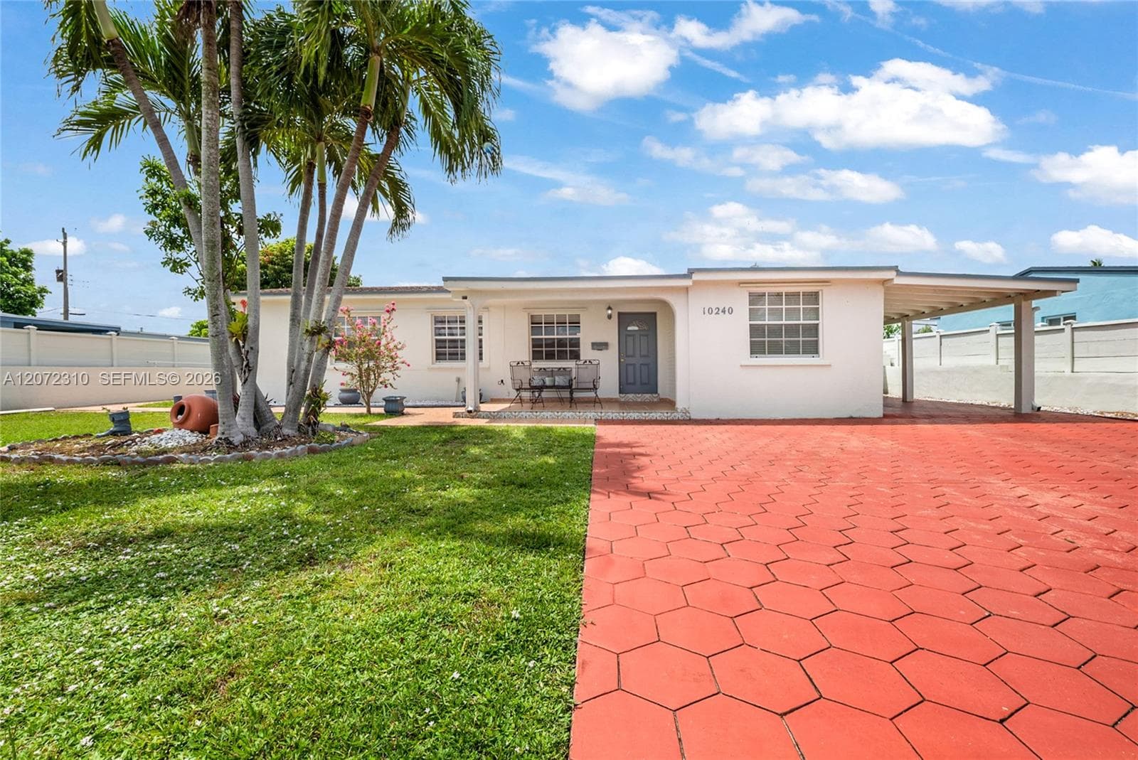 10240 SW 35th St, Miami FL 33165