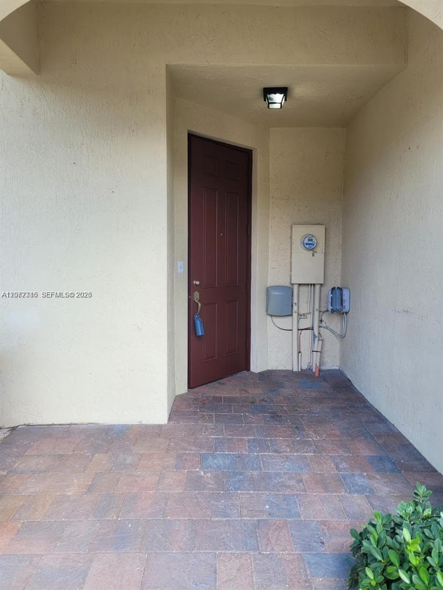 8935 W 35th Ln # 8935, Hialeah FL 33018 photo 2