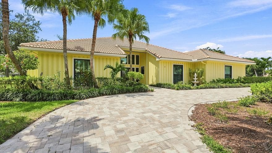 1 WYCLIFF Road, Palm Beach Gardens FL 33418