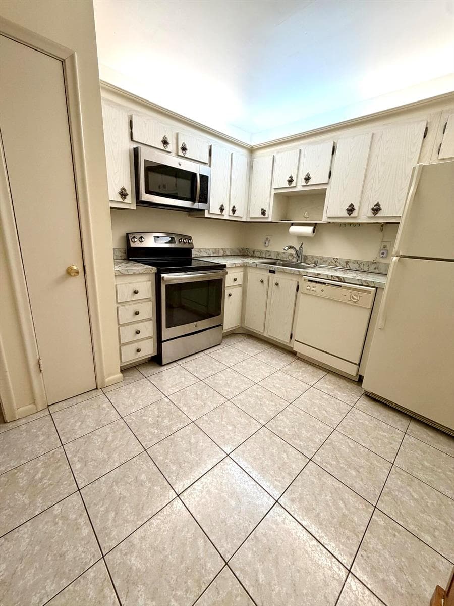 4740 NW 21st Street # 311, Lauderhill FL 33313 photo 5