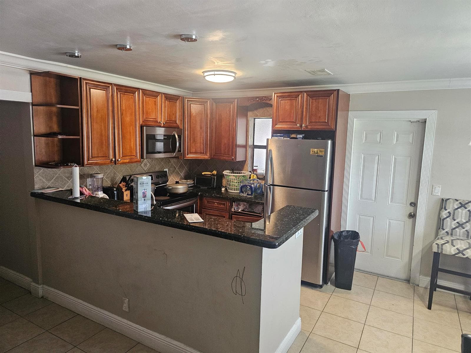 6134 HOGAN CREEK Road, Margate FL 33063 photo 5