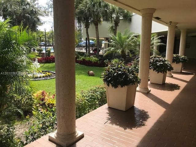 17011 N Bay Rd # 1007, Sunny Isles Beach FL 33160 photo 2