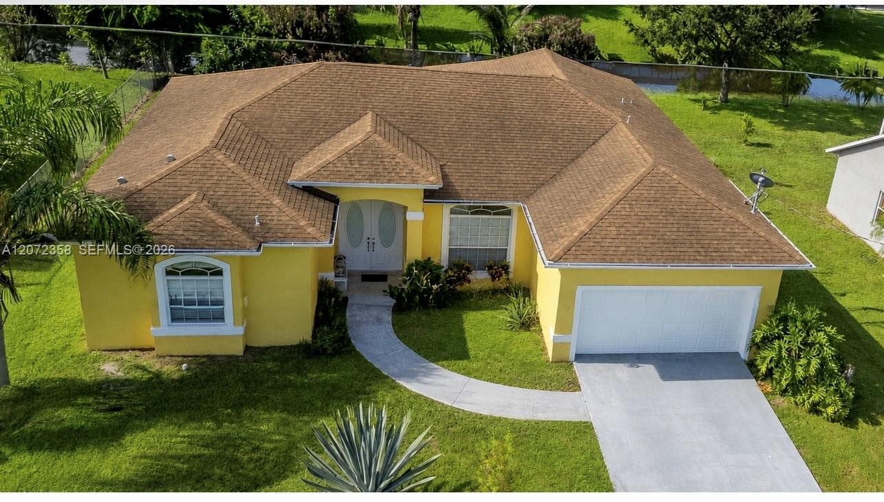 232 SW Carter Ave, Port St. Lucie FL 34983