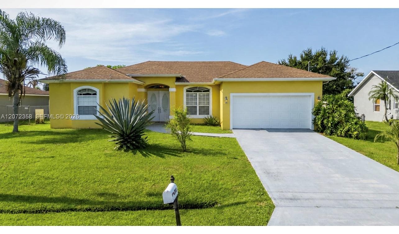 232 SW Carter Ave, Port St. Lucie FL 34983 photo 4