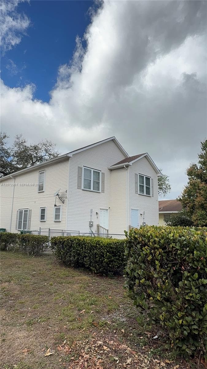 1600 SW 44th Ave, Fort Lauderdale FL 33317 photo 3