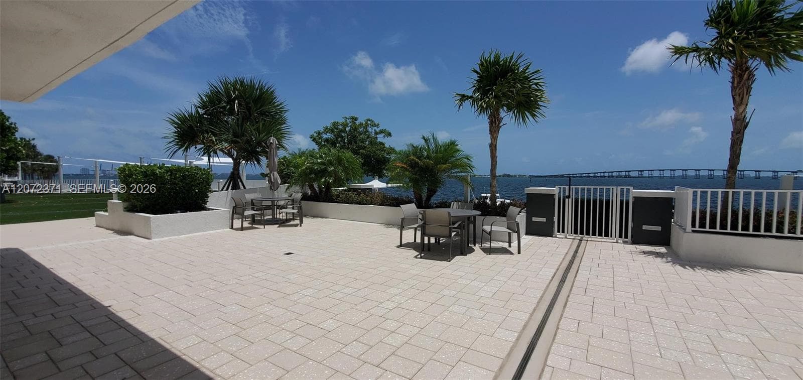 200 SE 15th Rd # 16H, Miami FL 33129 photo 4