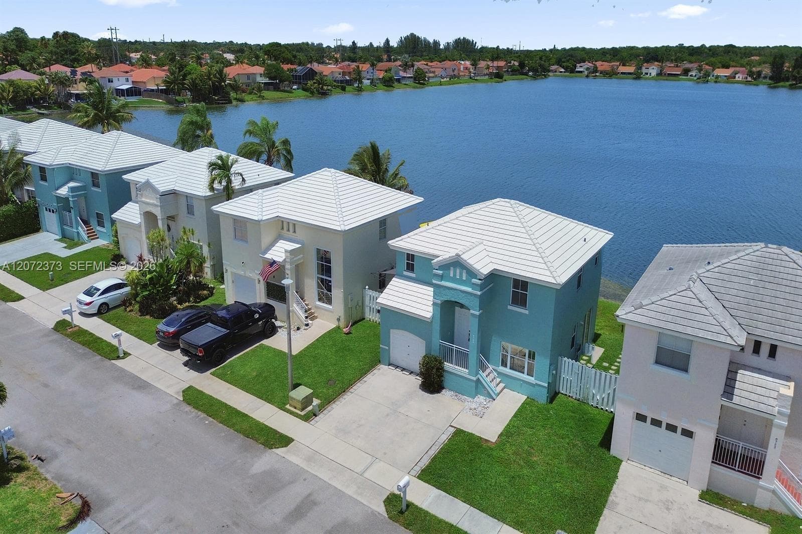 6733 Bayfront Dr, Margate FL 33063 photo 2