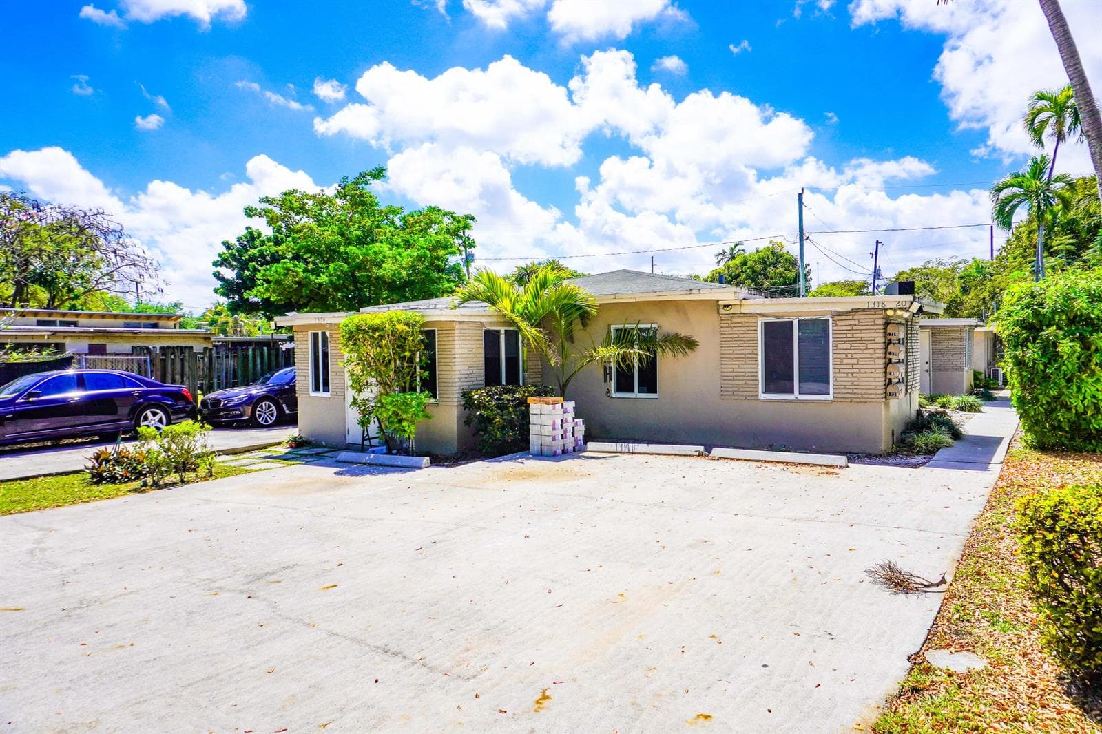 1314 S 20TH Avenue, Hollywood FL 33020 photo 2