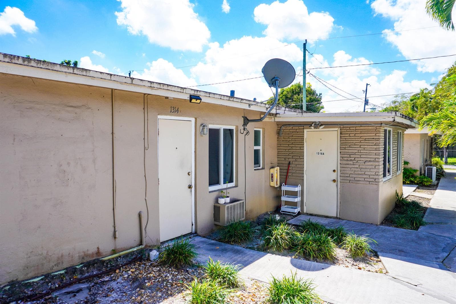 1314 S 20TH Avenue, Hollywood FL 33020 photo 4