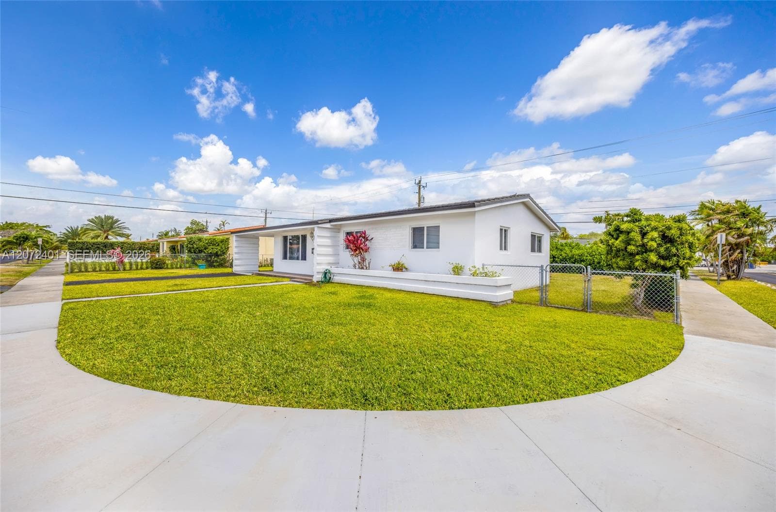 8801 SW 17th St, Miami FL 33165 photo 2
