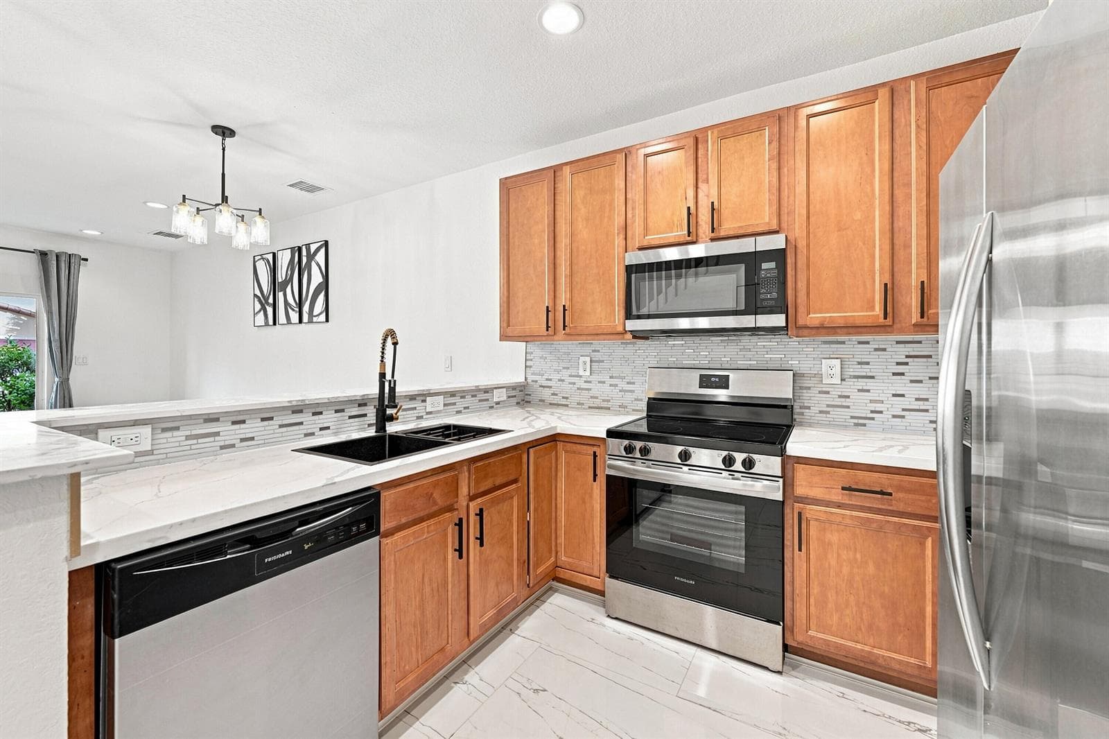 3105 NW 25TH Terrace, Oakland Park FL 33309 photo 5