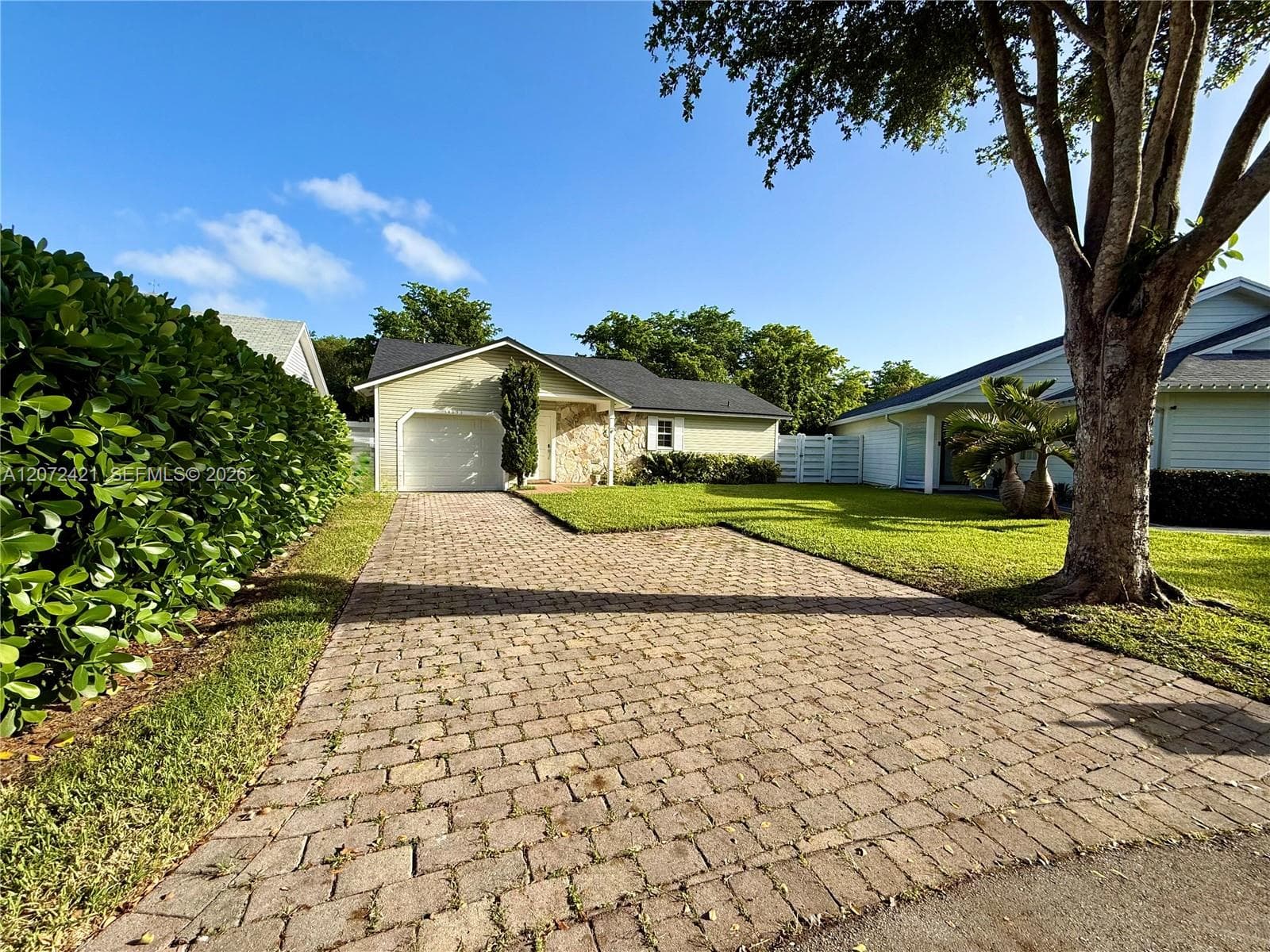 14353 SW 150th Ter, Miami FL 33186