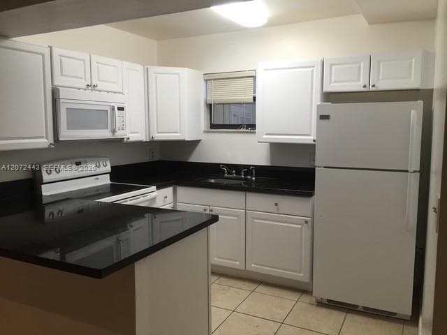 8290 Lake Dr # 144, Doral FL 33166