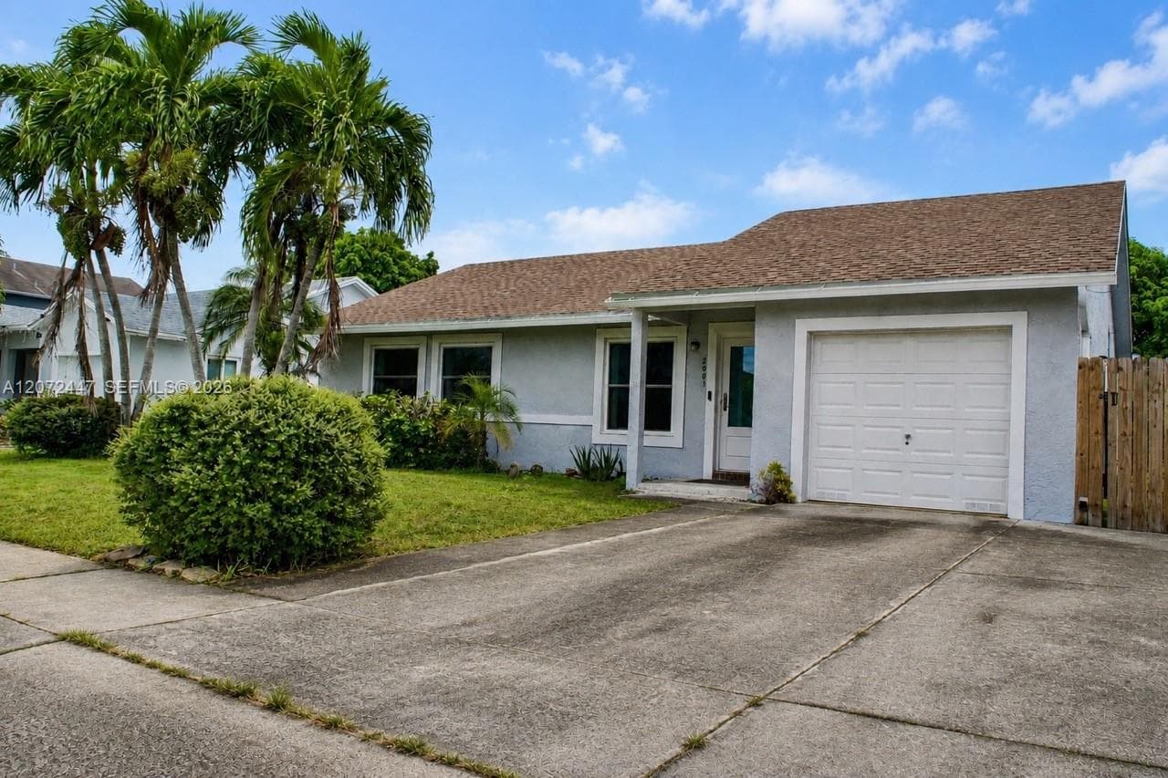 2001 SW 87th Ave, North Lauderdale FL 33068 photo 2